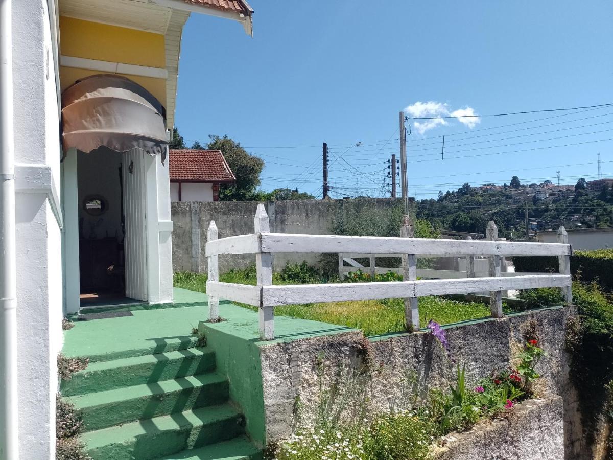 Quartos Para Hospedagem Da Casa Amarela Apartment Campos do Jordao Exterior photo